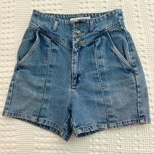 Vintage Denim High Rise V Corset Seam Shorts Foret de Framboise Jordache 80s 90s